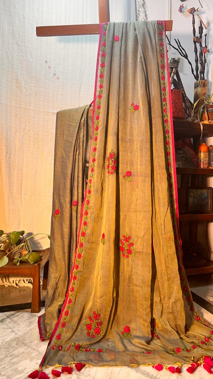 Hand Embroidered pure cotton mulmul Saree-Handloom
