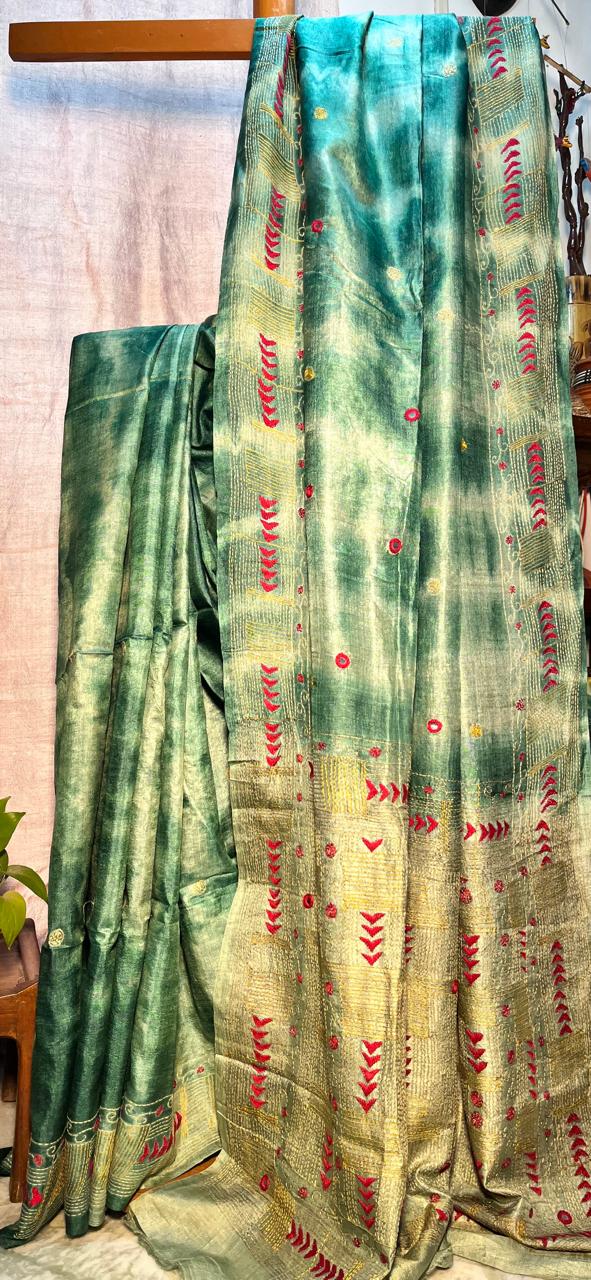 Gachi Tussar Tied and Dyed Hand Embroidered Saree with Blouse piece