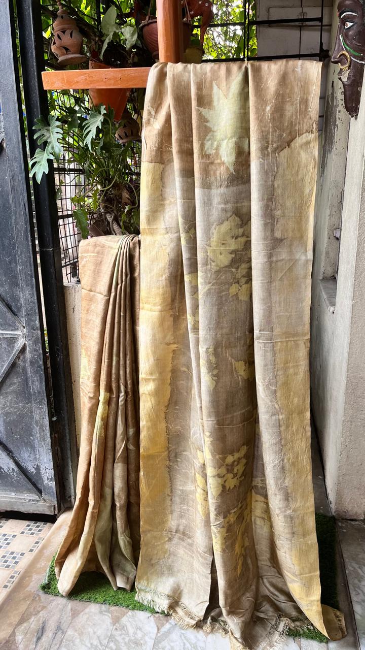 Eco Printed Gachi Tussur with Blouse Piece- Sustainable fashion