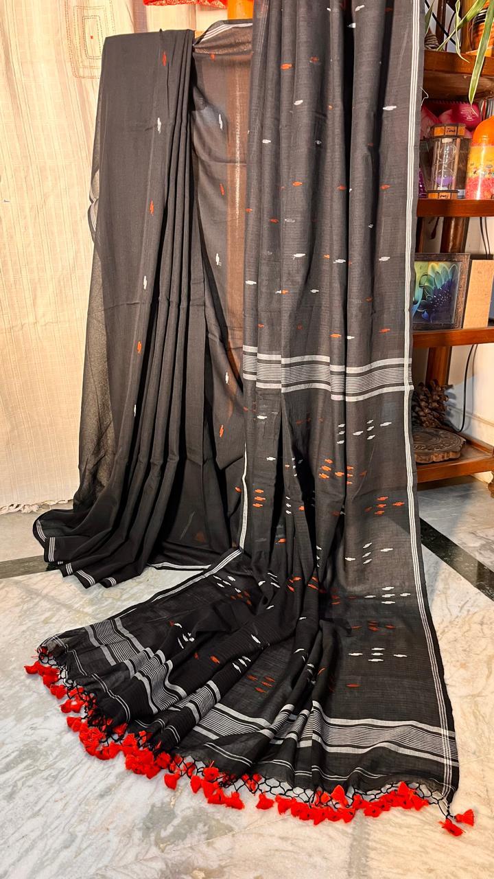 Jamdani weaved Pure Cotton Mulmul- Handloom